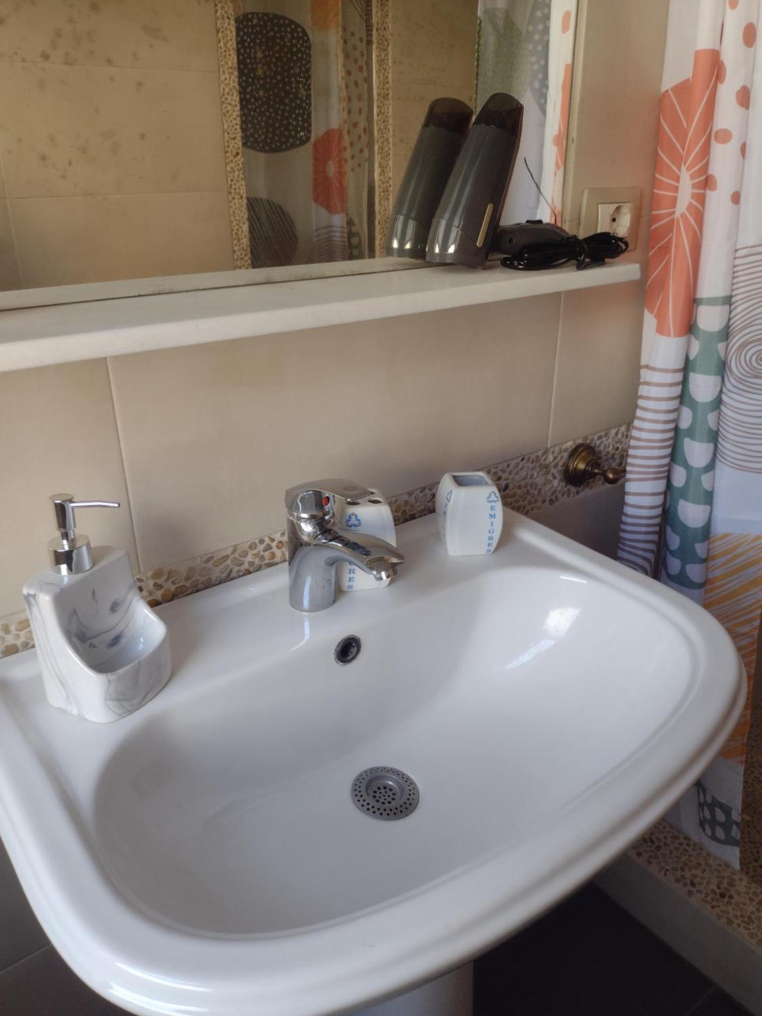 טיראנה Era Echoes - Preserved Historical Apartment מראה חיצוני תמונה