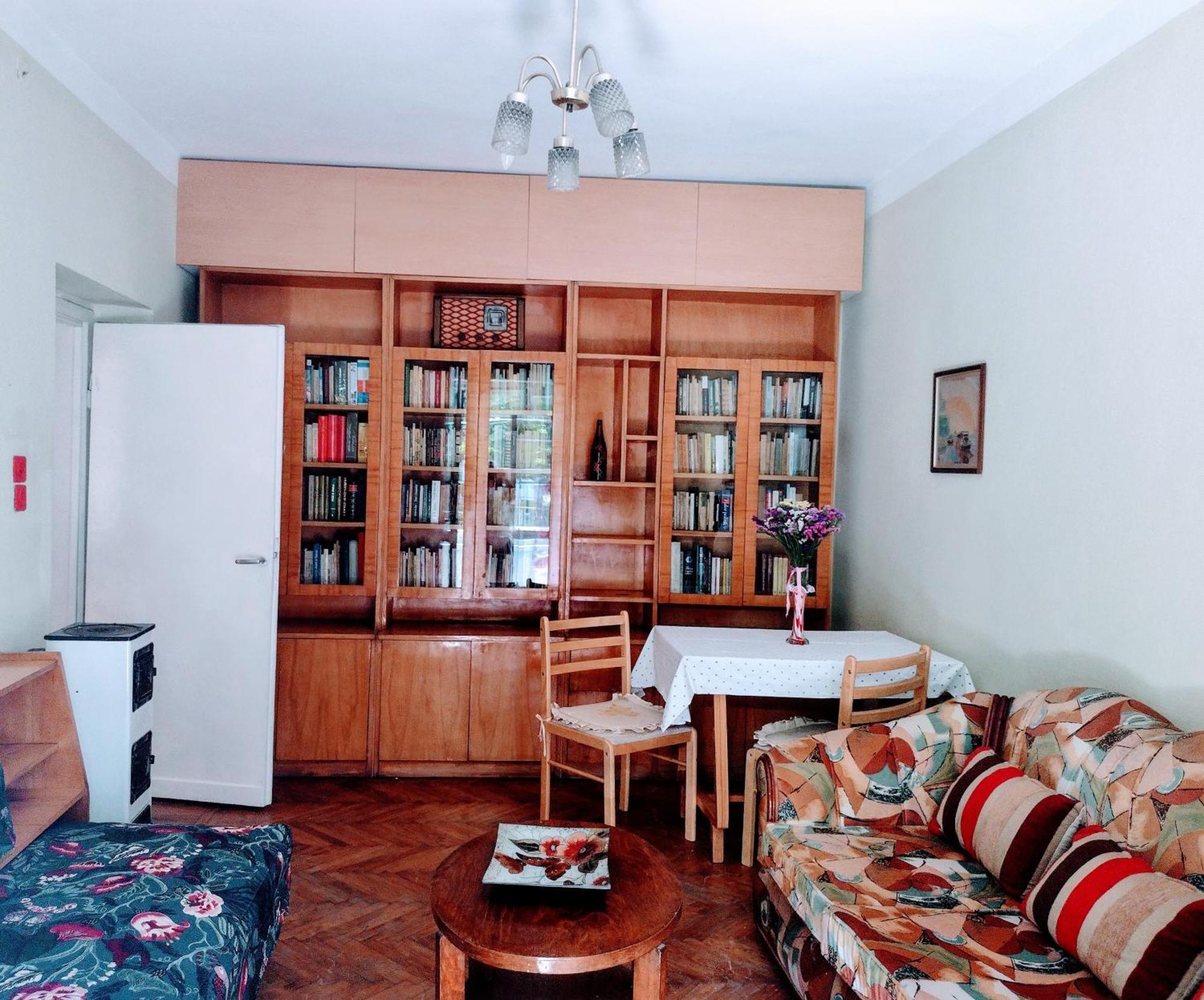 טיראנה Era Echoes - Preserved Historical Apartment מראה חיצוני תמונה