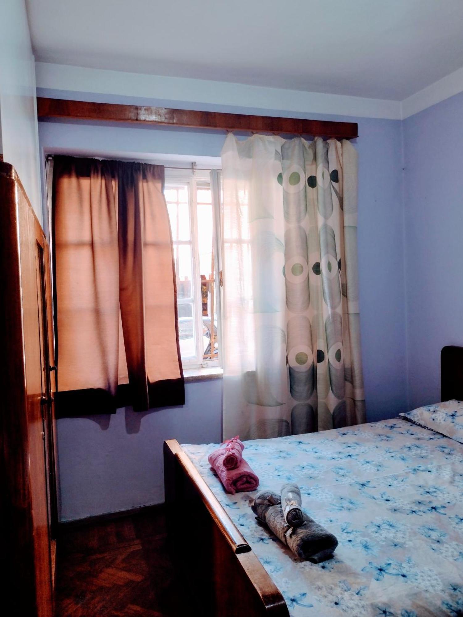 טיראנה Era Echoes - Preserved Historical Apartment מראה חיצוני תמונה